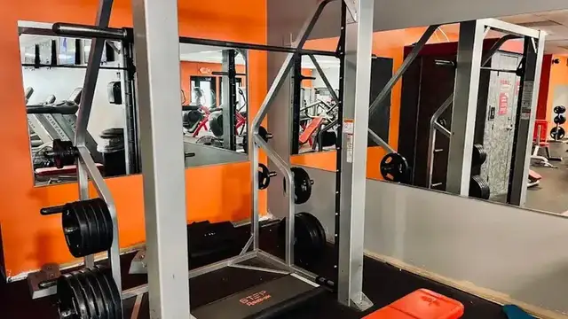 Flushing Fitness 247 photo