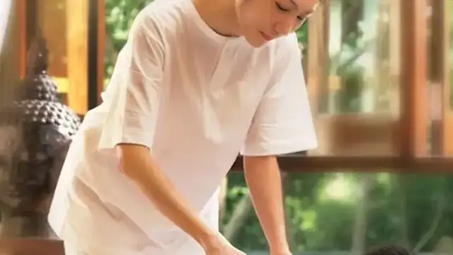 Hua Hua Burton massage | Asian massage photo