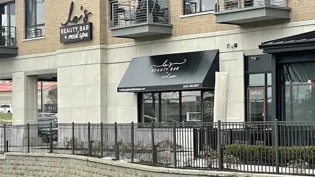Lo's Beauty Bar + Med Spa photo