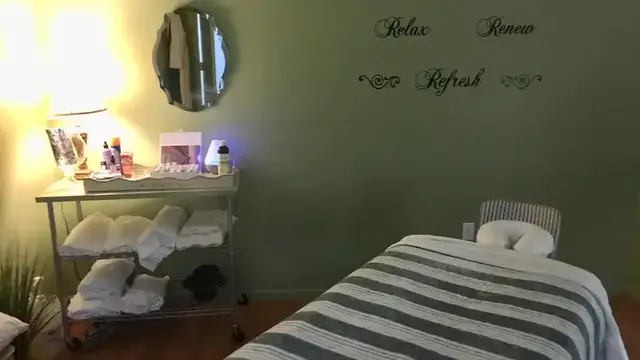 R and R Spa Massage photo