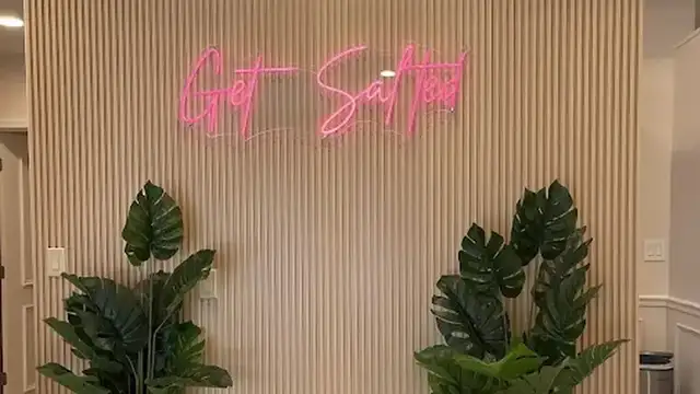 Salt Spa photo